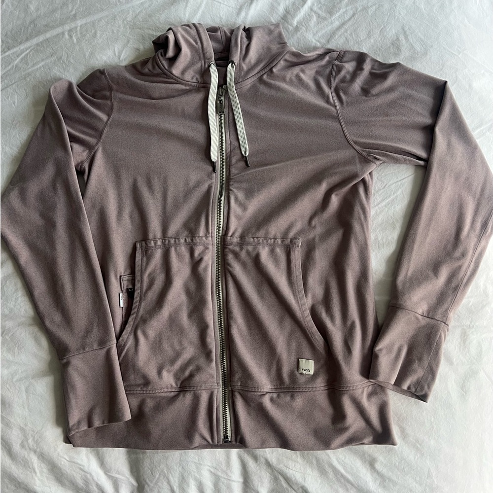 Vuori Zip-Up Hoodie size XS in very good condition.